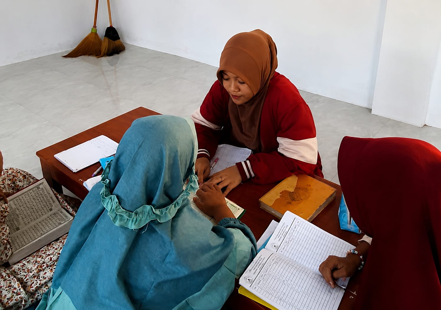Memperkuat Bacaan Al-Qur'an, Santri TPA Umar bin Khattab Perdalam Hukum Nun Sukun dan Tanwin