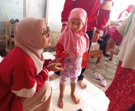 Sinergi Posyandu, Tenaga Kesehatan, dan Mahasiswa Dukung Generasi Sehat Sejak Dini