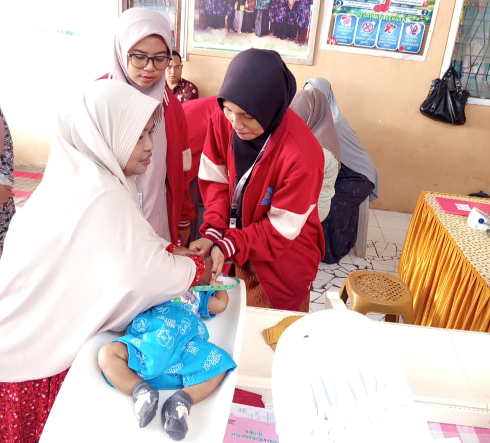 Sinergi Mahasiswa dan Kader Posyandu Dukung Kesehatan Ibu dan Balita di Lumajang