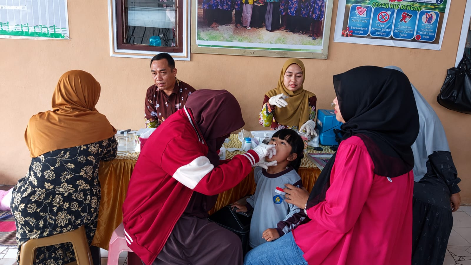Kolaborasi Posyandu dan Mahasiswa KKN Dukung Kesehatan Balita di Tempeh Lor
